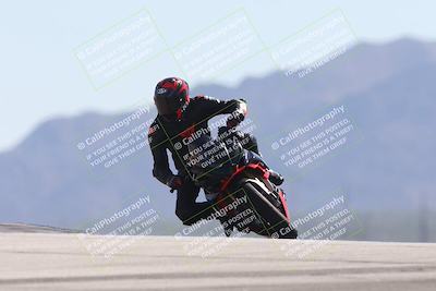 media/Oct-13-2025-Moto Forza (Mon) [[a66d839500]]/3-B Group/Session 4 (Turn 9)/